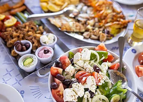 Trós Greek Street Food - Hoboken