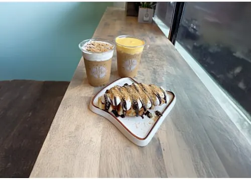 Mia Cane Juicery & Acai Bar