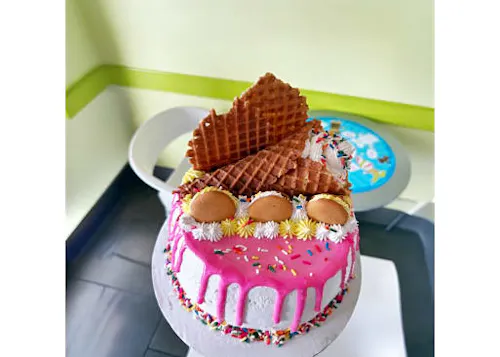 Menchies Frozen Yogurt