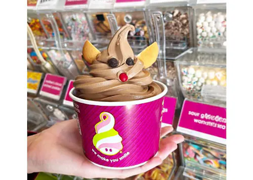 Photo 1 of 4: Menchies Frozen Yogurt
