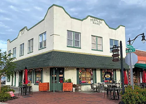 10th Street Produce & Deli