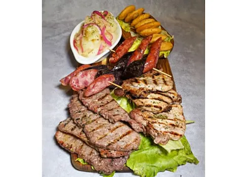 Photo 1 of 4: Fusion Bar & Grill