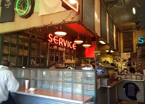 Blue Ribbon BBQ of West Newton