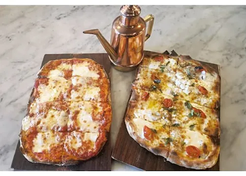 Mercato Roman Pizza