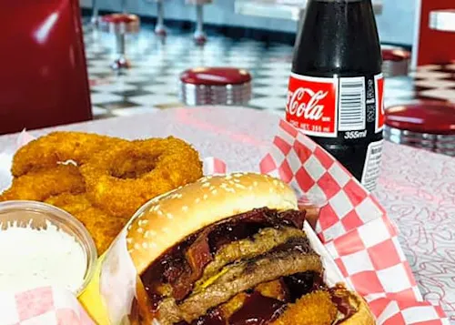 Triangle Drive-In - West Shaw