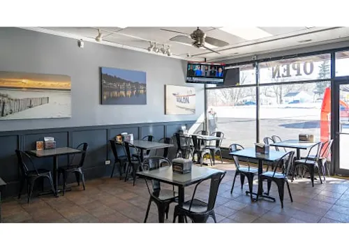 Mojo's East Coast Eats