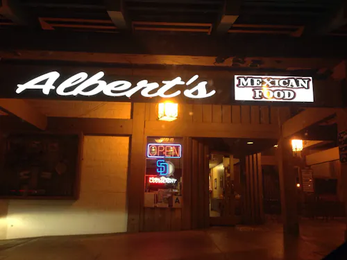 Albert's Fresh Mexican Food - La Mesa