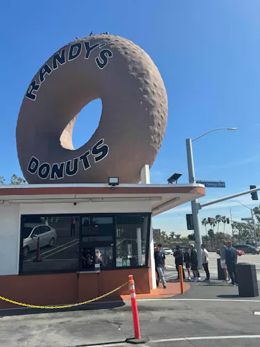 Randy's Donuts - Culver City