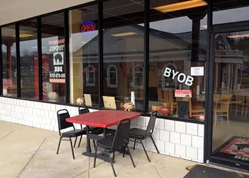 Photo 1 of 4: Jimmy's BBQ