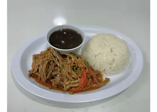 Encanto Restaurant & Bakery
