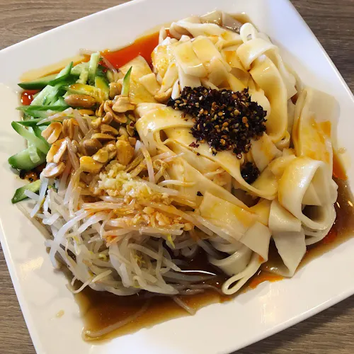 Qin West Noodle - Figueroa