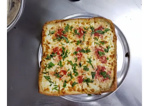 Candela's Pizzeria & Ristorante