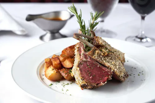Lavendou Bistro
