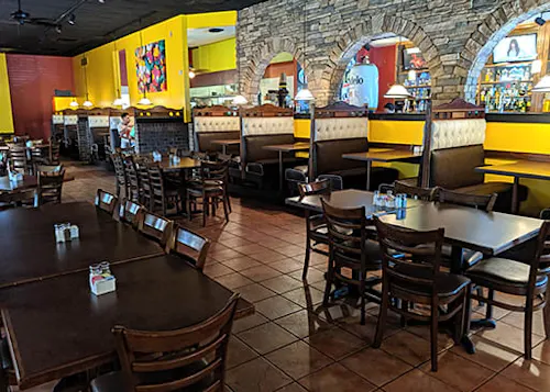 El Molcajete Cantina & Grill