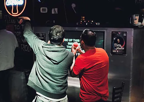 414 Pub Pizza & Karaoke - Tempe