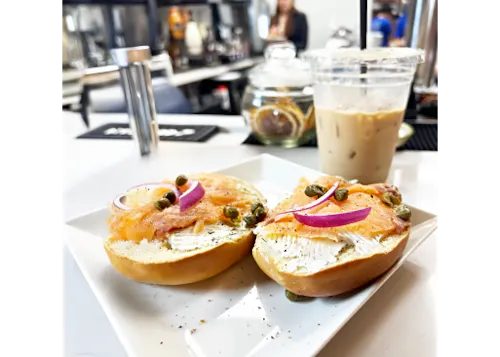 Lucci Blue's Social Cafe
