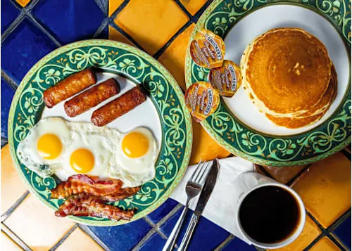 Photo 1 of 4: Georgia Diner