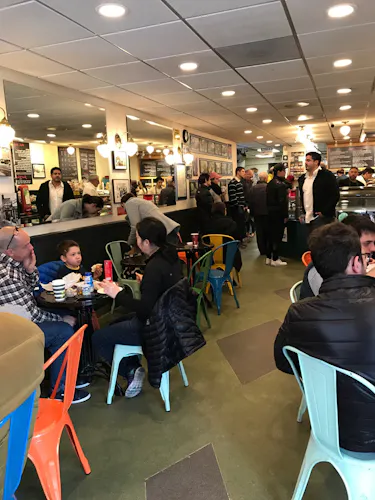 Izzy's Brooklyn Bagels