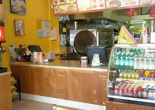 Big Mama's & Papa's Pizza