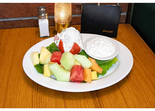 Fox's Restaurant & Pub - Beverly