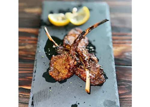 La Di Da Gastro Pub