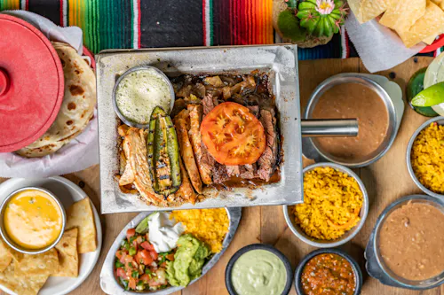 El Tiempo Cantina - Elmdale