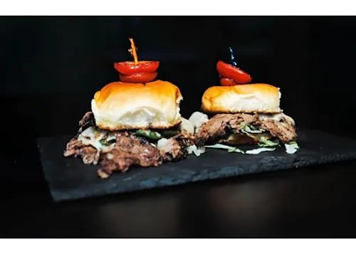 Crush Cocktails and Food