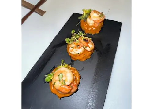 Crush Cocktails and Food