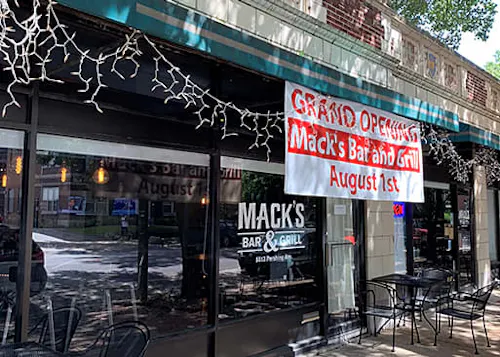 Mack's Bar & Grill