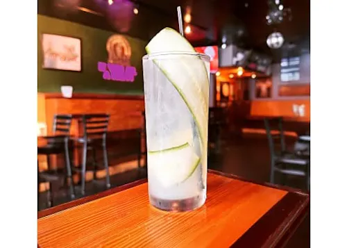 Hoppers Corner Bar
