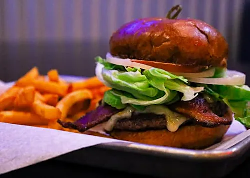 TJ's Sports Bar & Grill