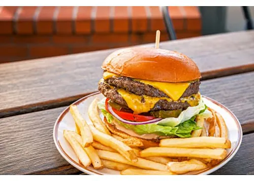 Main Street Burgers - Los Gatos