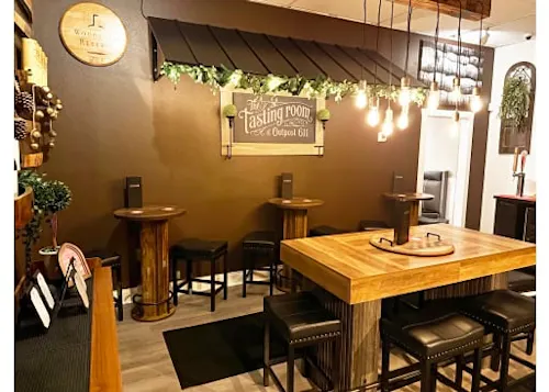 Outpost 611 Eatery & Taphouse