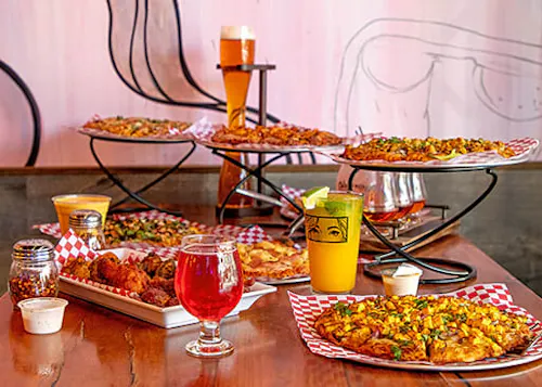 Curry Pizza House Palo Alto & Bar