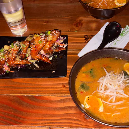 Wax Vinyl Bar & Ramen Shop