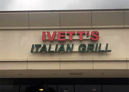 Ivett's Italian Grill