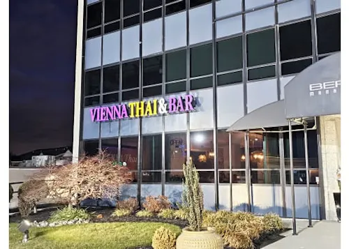 Vienna Thai & Bar