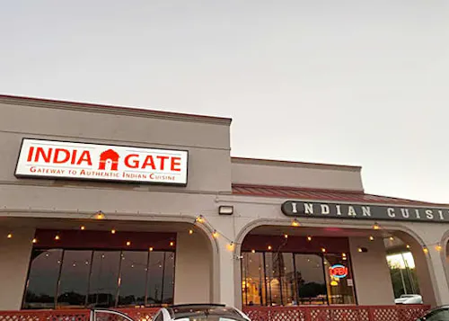 India Gate Lakeline