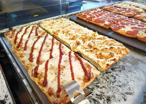 Pizza Square & Italian Market