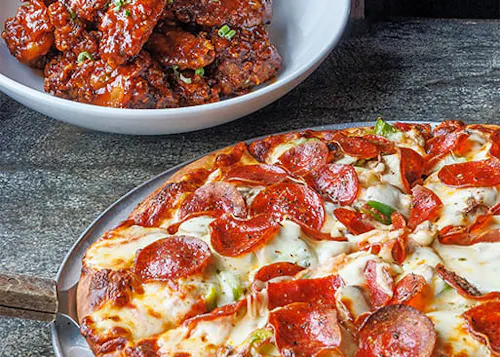 Paisans Pizzeria