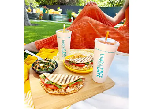 Tropical Smoothie Cafe
