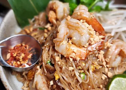 Photo 1 of 4: Yezo Thai Isankaya