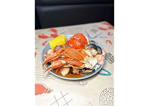 Hook & Reel Cajun Seafood & Bar