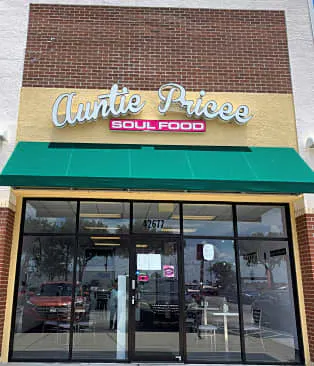 Photo 1 of 4: Auntie Pricee Soul Food