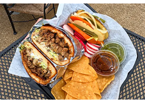 Photo 1 of 4: Taqueria El Tapatio