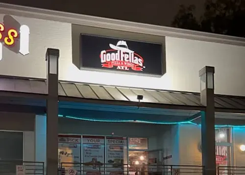 Photo 1 of 4: Goodfellas Pizza & Wings