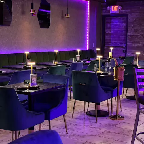Home Restaurant and Lounge