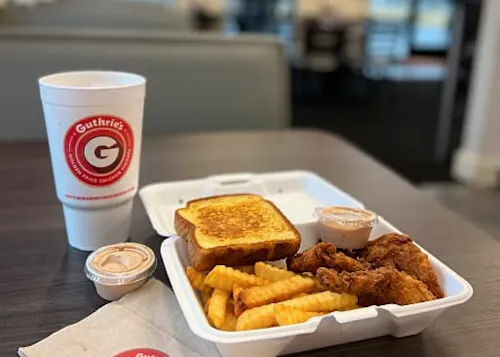 Guthrie's Chicken - Memphis