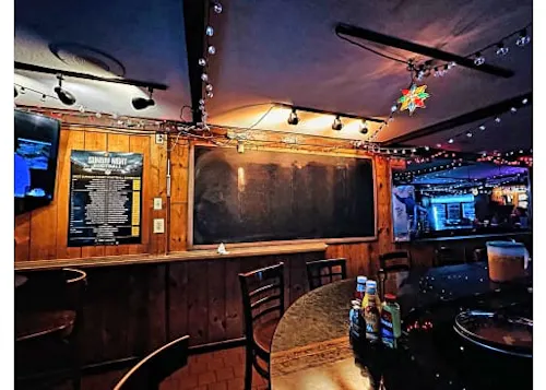 HOB TAVERN