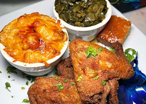 Llewellyn Parq Bar and Grill